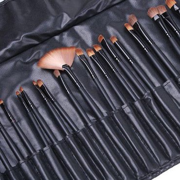 Shimia sada 32 kusů kosmetických štětců v černém pouzdře
